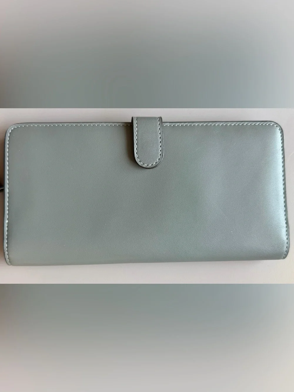 Coach Slim Light Gray leather woman wallet